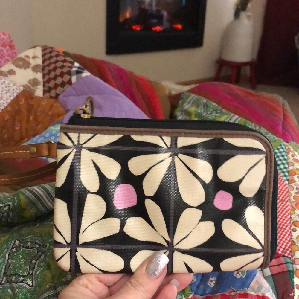 small bag for cards and grabbing on the run